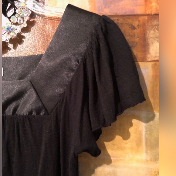 Anthro MATTY M Black Silk Trim SS Top Sz S MINT - Picture 5 of 8